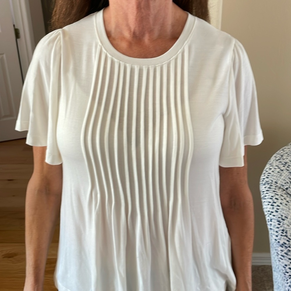 Banana Republic size small top. New with tag